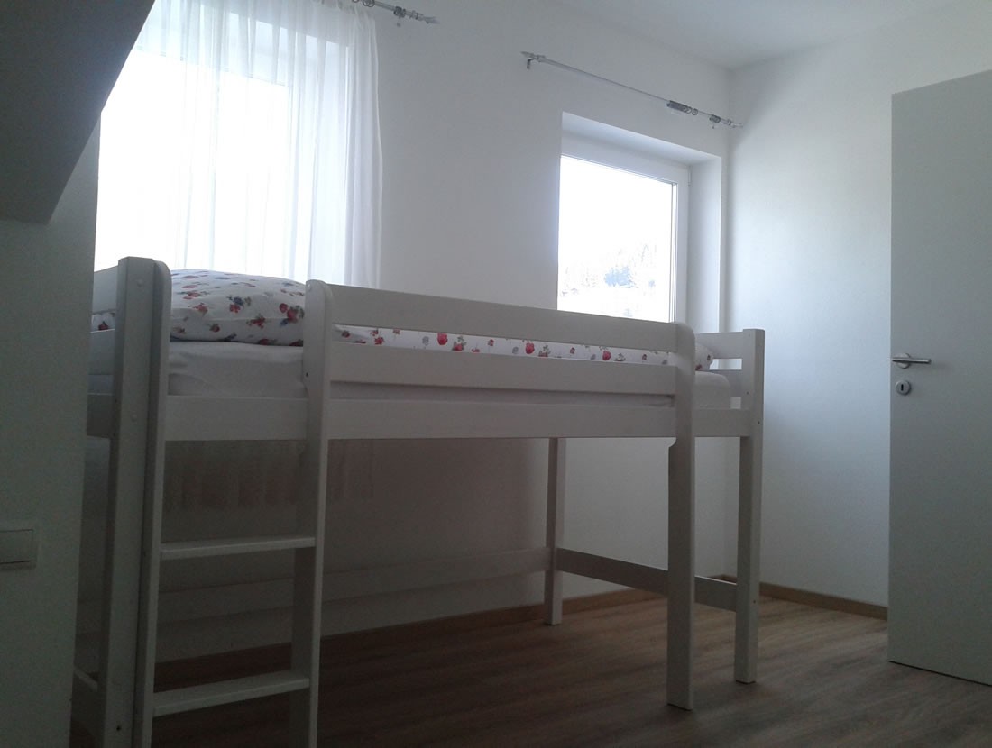 Kinderzimmer mit Hochbett